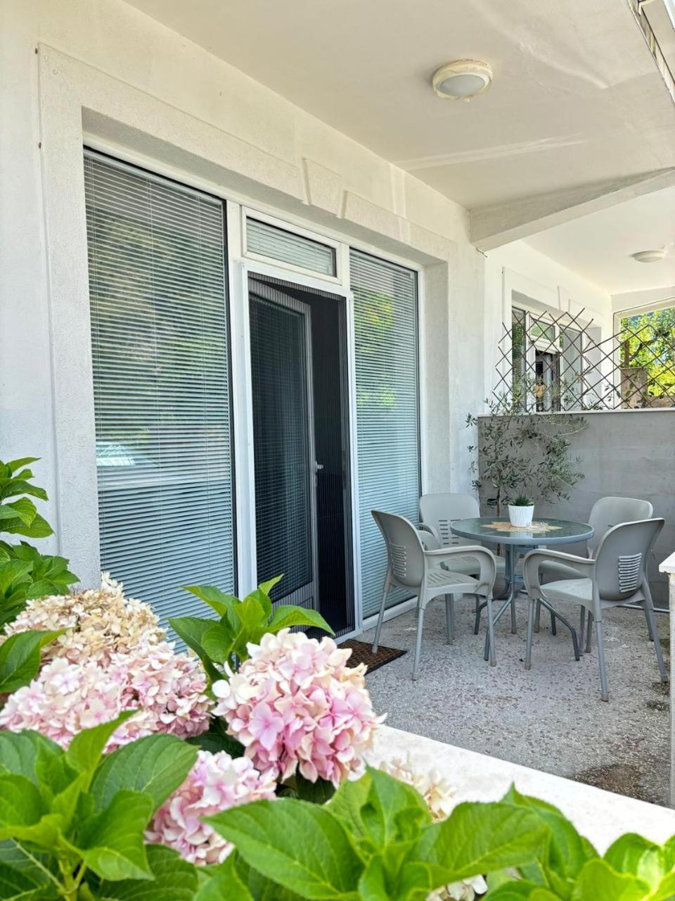 Apartments Boka Pearl Kotor Exterior photo
