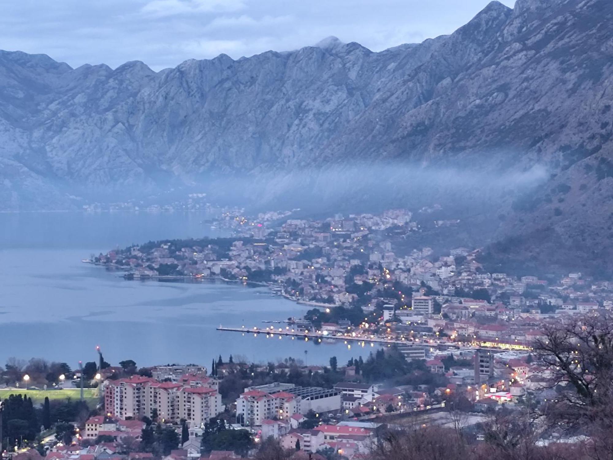 Apartments Boka Pearl Kotor Exterior photo
