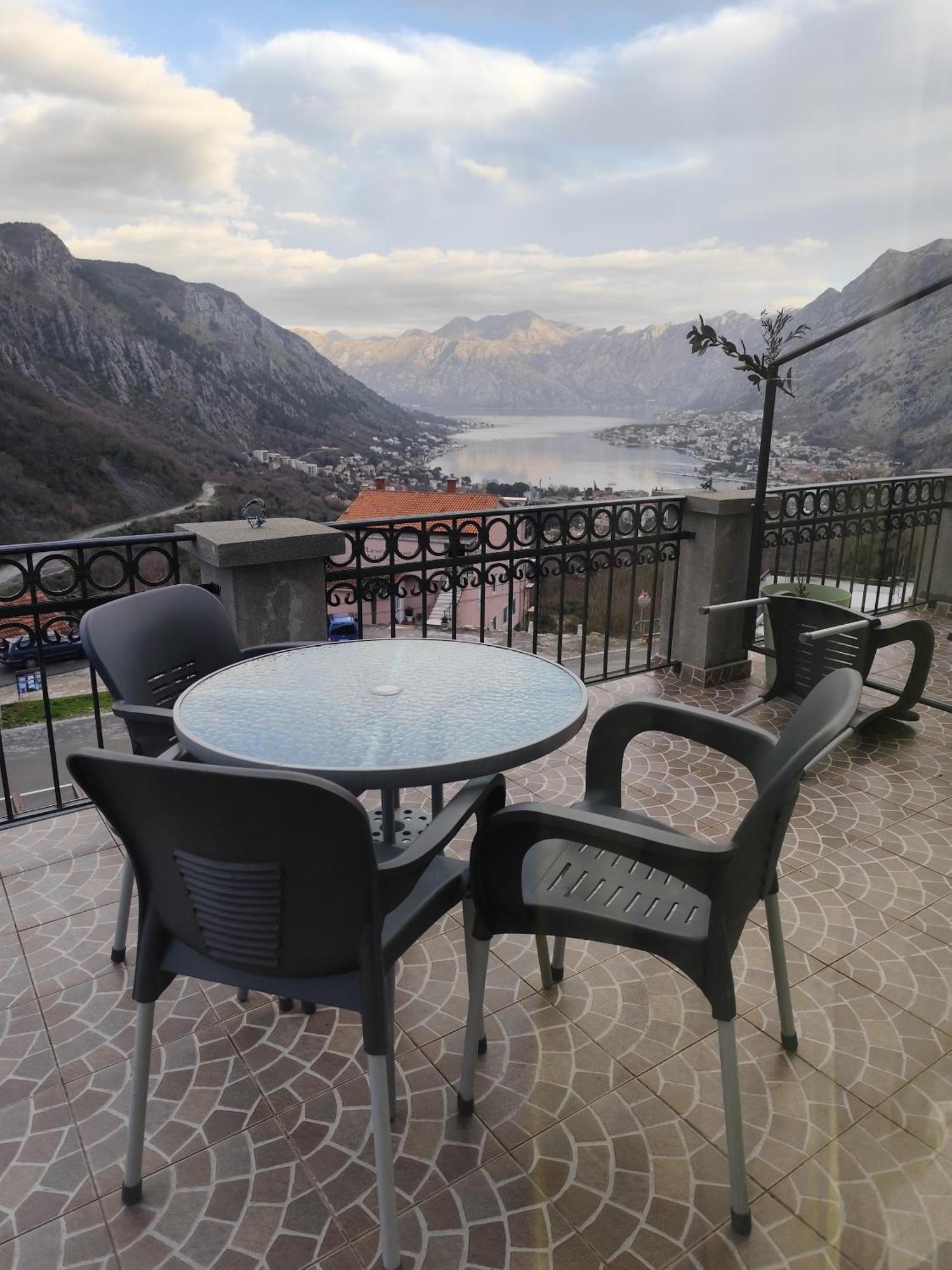 Apartments Boka Pearl Kotor Exterior photo