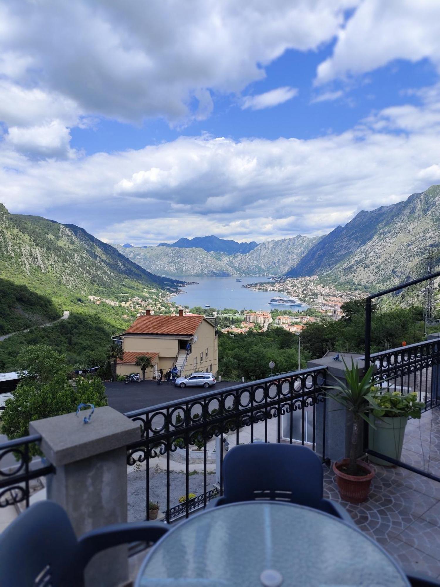 Apartments Boka Pearl Kotor Exterior photo